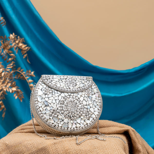 Gilded Pot-Shaped White Stone Clutch